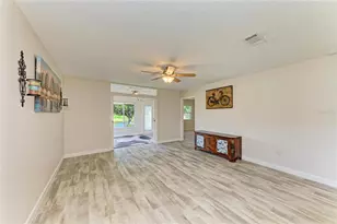 6429 Renssalaer Dr, Bradenton, FL 34207 - Photo 12