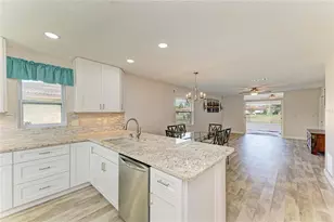 6429 Renssalaer Dr, Bradenton, FL 34207 - Photo 4