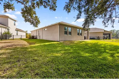 10804 Whitland Grove Drive, Riverview, FL 33578 - Photo 6