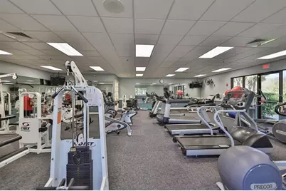 819 Fairwaycove Lane #102, Bradenton, FL 34212 - Photo 44