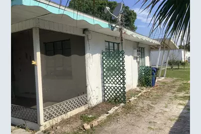 2015 Palm Terrace, Sarasota, FL 34231 - Photo 2