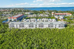 3607 E Bay Dr, Holmes Beach, FL 34217 - Photo 40