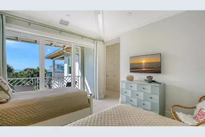 5005 Gulf Of Mexico Drive #4, Longboat Key, FL 34228 - Photo 36