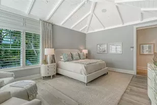 5005 Gulf of Mexico Dr, Longboat Key, FL 34228 - Photo 20