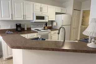 1012 Laurel Ave, Venice, FL 34285 - Photo 6