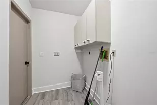 5206 Woodlawn Cir E, Palmetto, FL 34221 - Photo 16