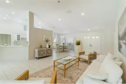 5206 Woodlawn Circle E, Palmetto, FL 34221 - Photo 6