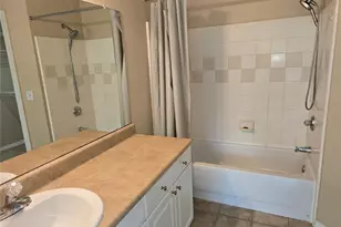 5601 Rosehill Rd, Sarasota, FL 34233 - Photo 24