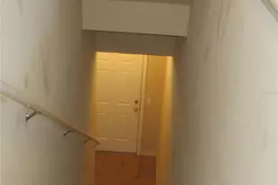 5601 Rosehill Rd, Sarasota, FL 34233 - Photo 18