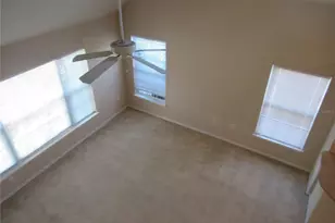 5601 Rosehill Rd, Sarasota, FL 34233 - Photo 6