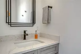 1659 Devonshire Ln, Sarasota, FL 34236 - Photo 30