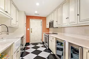 1310 S Lake Shore Dr, Sarasota, FL 34231 - Photo 28