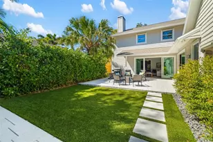 1434 Ladue Ln, Sarasota, FL 34231 - Photo 12