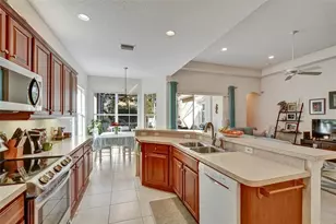 4381 Reflections Pkwy, Sarasota, FL 34233 - Photo 6