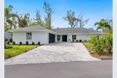 749 Tropical Circle, Sarasota, FL 34242 - Photo 4