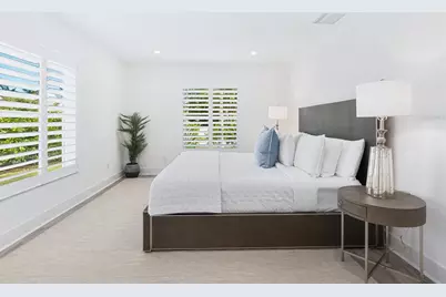 749 Tropical Circle, Sarasota, FL 34242 - Photo 22