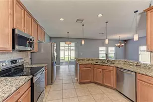 10267 Newminster Loop, Ruskin, FL 33573 - Photo 10