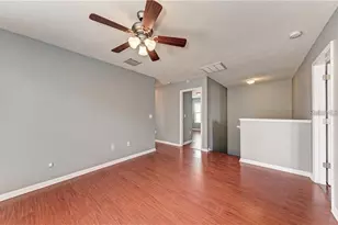 10267 Newminster Loop, Ruskin, FL 33573 - Photo 14