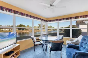 3823 Glen Oaks Dr E, Sarasota, FL 34232 - Photo 26