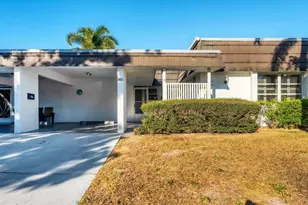 3823 Glen Oaks Dr E, Sarasota, FL 34232 - Photo 2