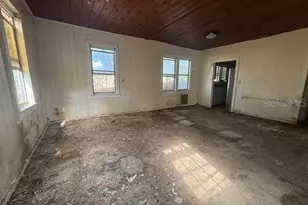 324 N Brink Ave, Sarasota, FL 34237 - Photo 6