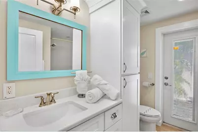 5803 Imperiore Avenue, Holmes Beach, FL 34217 - Photo 22