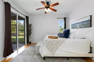 4209 Cascade Falls Dr, Sarasota, FL 34243 - Photo 4