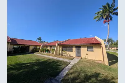 1304 56th Street W #1304, Bradenton, FL 34209 - Photo 2