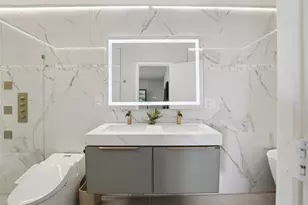 665 Eastpointe Pkwy, Sarasota, FL 34232 - Photo 22