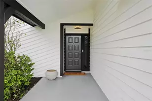 665 Eastpointe Pkwy, Sarasota, FL 34232 - Photo 4