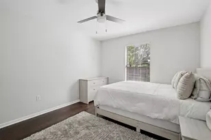 665 Eastpointe Pkwy, Sarasota, FL 34232 - Photo 34