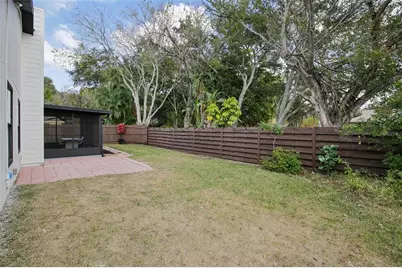 665 Eastpointe Parkway, Sarasota, FL 34232 - Photo 38