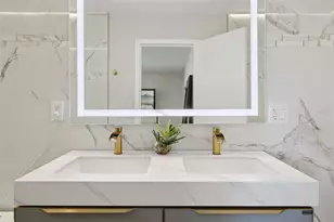 665 Eastpointe Pkwy, Sarasota, FL 34232 - Photo 28