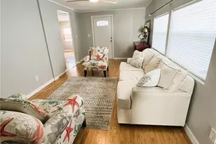 2107 Ohio Ave, Bradenton, FL 34207 - Photo 2