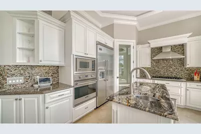 610 Yardarm Lane, Longboat Key, FL 34228 - Photo 20