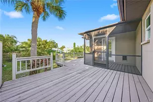 304 Pine Rd, Nokomis, FL 34275 - Photo 30