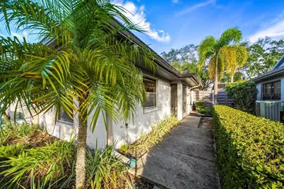 4530 Atwood Cay Circle #13, Sarasota, FL 34233 - Photo 2