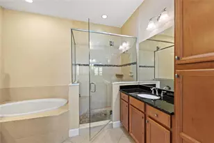 266 Sapphire Lake Dr, Bradenton, FL 34209 - Photo 38