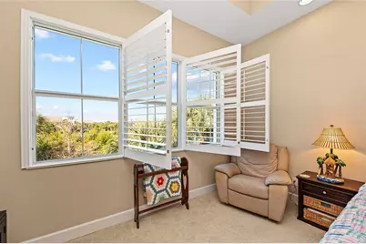 266 Sapphire Lake Drive #202, Bradenton, FL 34209 - Photo 38