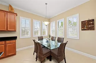 266 Sapphire Lake Dr, Bradenton, FL 34209 - Photo 18