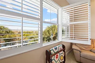 266 Sapphire Lake Dr, Bradenton, FL 34209 - Photo 36