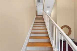 266 Sapphire Lake Dr, Bradenton, FL 34209 - Photo 8