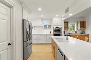 705 N Shore Dr, Anna Maria, FL 34216 - Photo 28