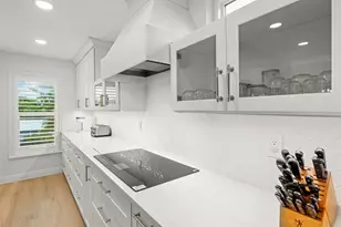 705 N Shore Dr, Anna Maria, FL 34216 - Photo 24