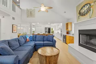 705 N Shore Dr, Anna Maria, FL 34216 - Photo 14