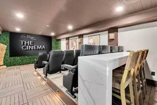 4004 Bayside Ct, Bradenton, FL 34210 - Photo 10