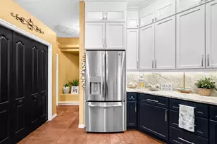 5137 Redbriar Ct, Sarasota, FL 34238 - Photo 10