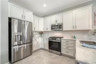 12228 Marsh Pointe Rd, Sarasota, FL 34238 - Photo 14