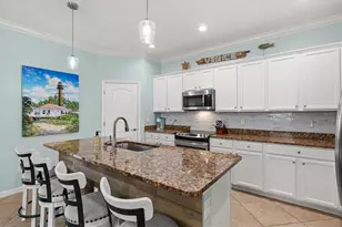 12675 Richezza Dr, Venice, FL 34293 - Photo 4