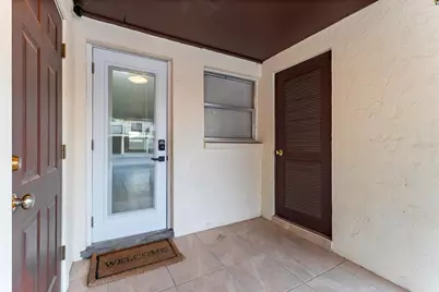 3348 Ramblewood Place, Sarasota, FL 34237 - Photo 2